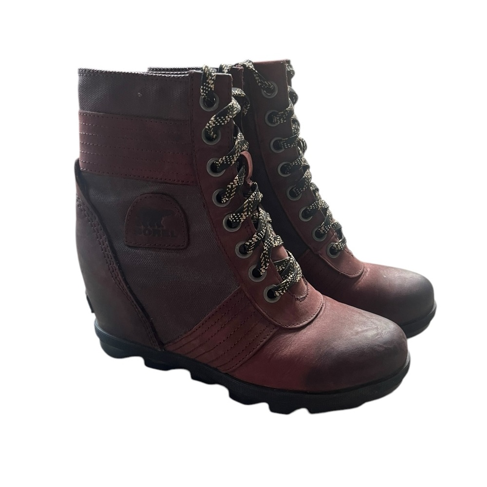 Sorel wedged boots